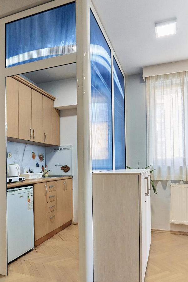 Cubic Central Lux Ni Exteriör bild